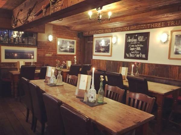 The Anchor Inn Cowes  Buitenkant foto